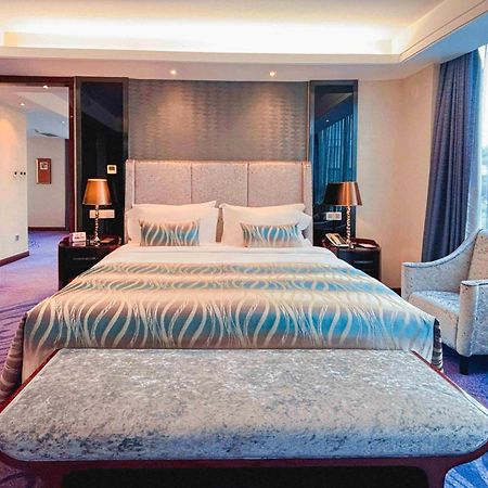 Sentosa Hotel Shenzhen Feicui Branch, Enjoy Tropical Swimming Pools And High-Class Fitness Club المظهر الخارجي الصورة