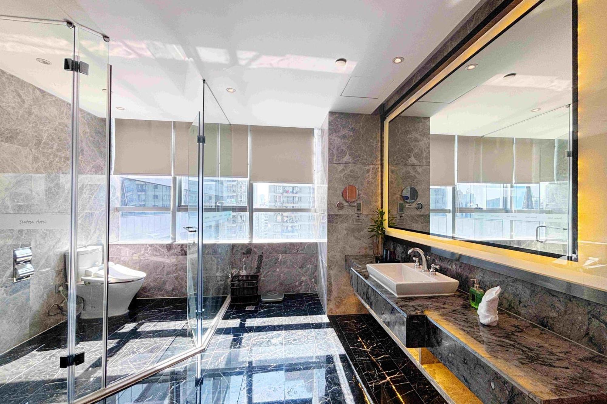 Sentosa Hotel Shenzhen Feicui Branch, Enjoy Tropical Swimming Pools And High-Class Fitness Club المظهر الخارجي الصورة